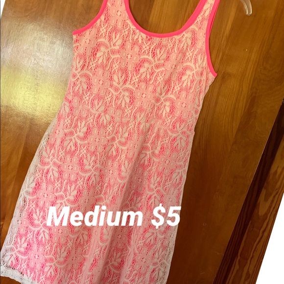 Various tops - Picture 5 of 8